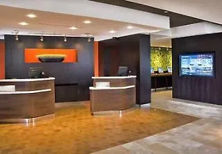 Courtyard By Marriott Las Vegas Convention Center 3*,