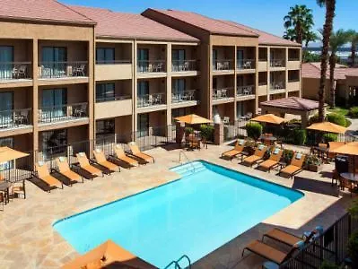 Courtyard By Marriott Las Vegas Convention Center Hotel