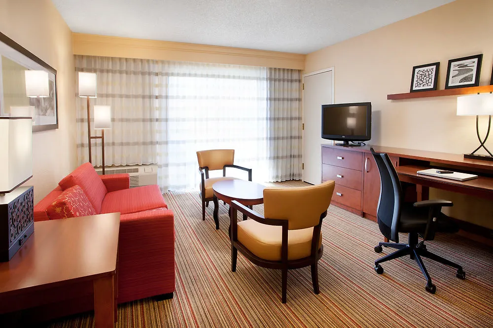 Courtyard By Marriott Las Vegas Convention Center 3*,  United States